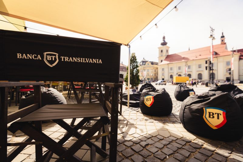 Identitate de brand pentru Banca Transilvania, in cadrul Festivalului International de Teatru FITS Sibiu 2019