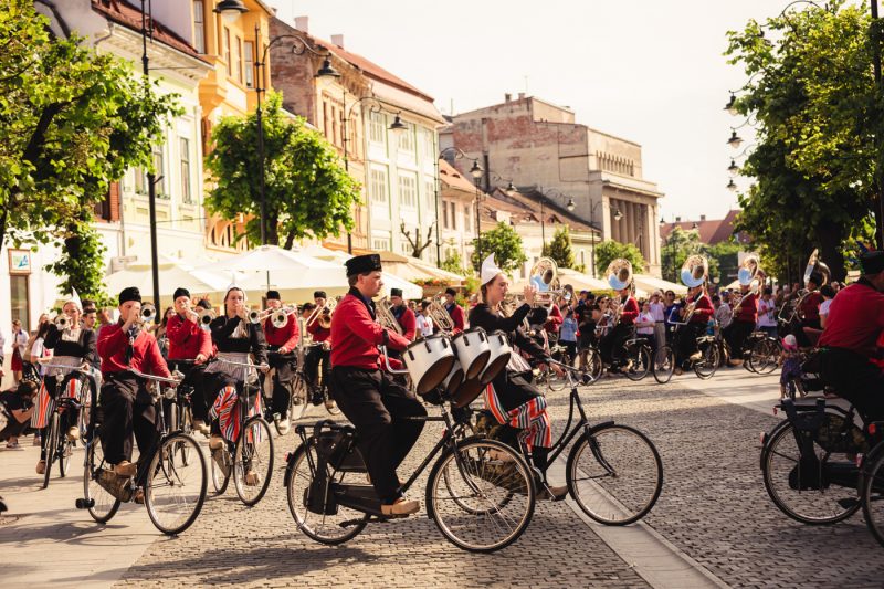 Identitate de brand pentru Banca Transilvania, in cadrul Festivalului International de Teatru FITS Sibiu 2019