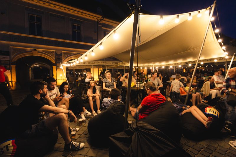 Identitate de brand pentru Banca Transilvania, in cadrul Festivalului International de Teatru FITS Sibiu 2019